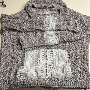 POL Cozy Multicolor Knit Sweater with Lace Detail